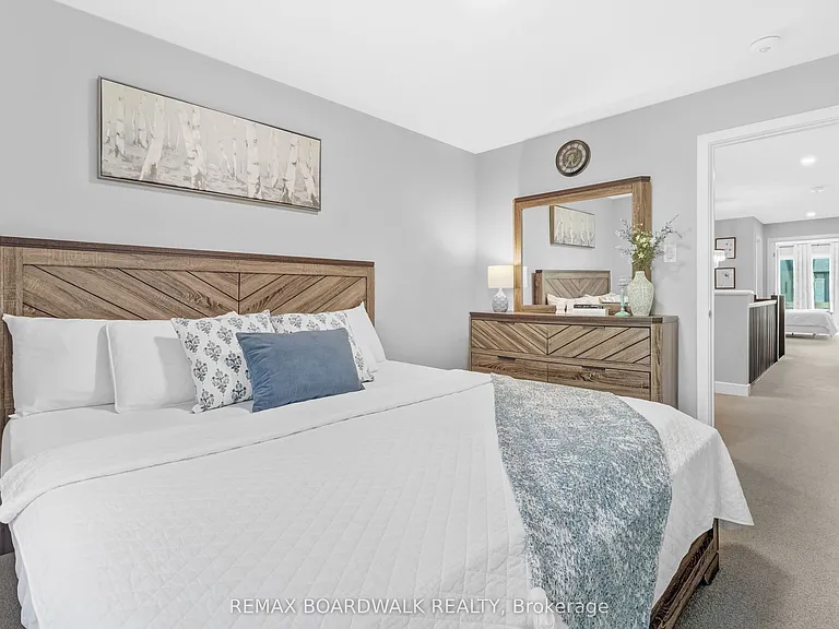 232 Bristol Cres — Photo 25