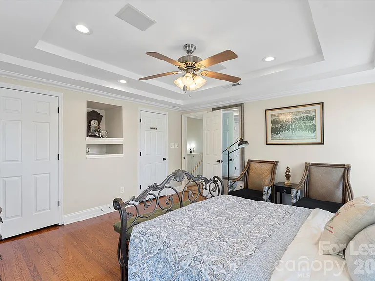 703 S Summit Ave #2 — Photo 21