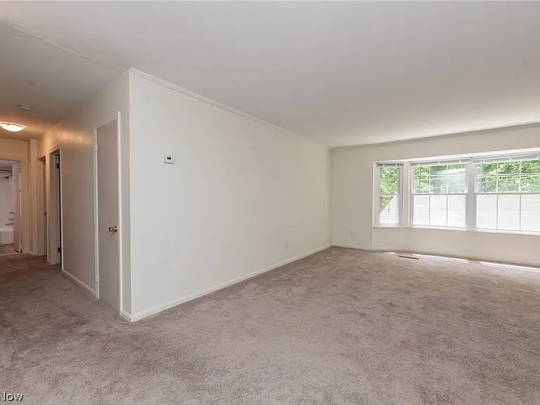 7020 Carriage Hill Dr #202 — Photo 8