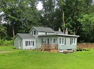 1465 Sunset Rd, Castleton, NY 12033