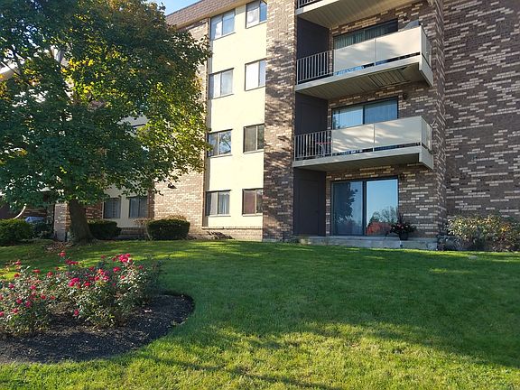 2nd image of 3350 Carriage Way Dr #118