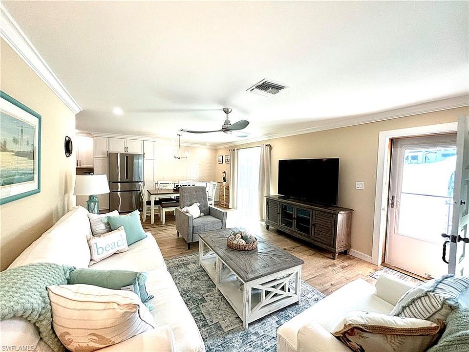 1st image of 1435 Curlew Ave #1