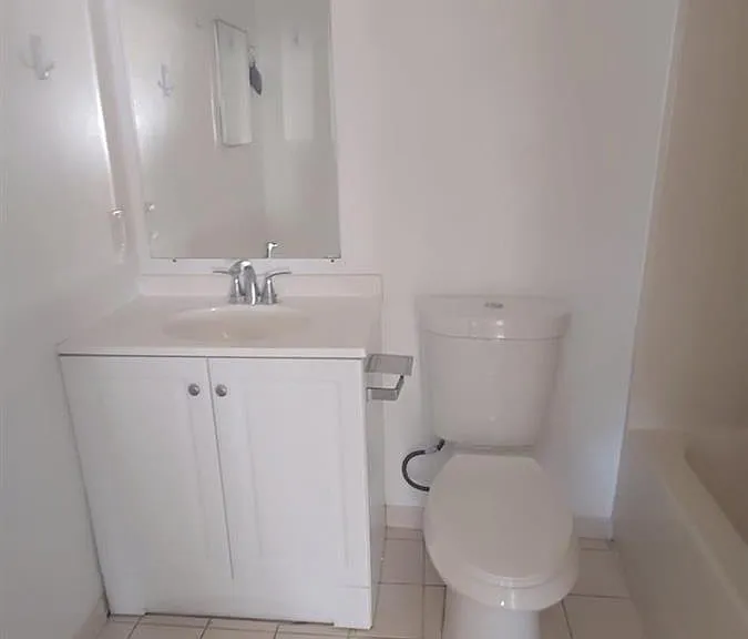 3700 N 56th Ave #1015 — Photo 9