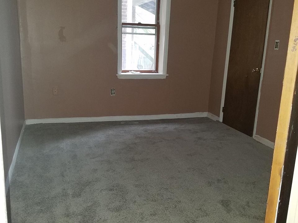 1st image of 50 N 18th St #A