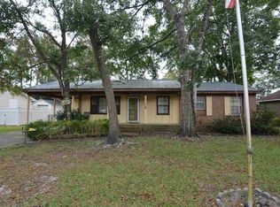 329 13th Ave S, Surfside Beach, SC 29575