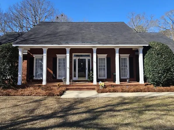 126 Winnstead Dr, Leesburg, GA 31763