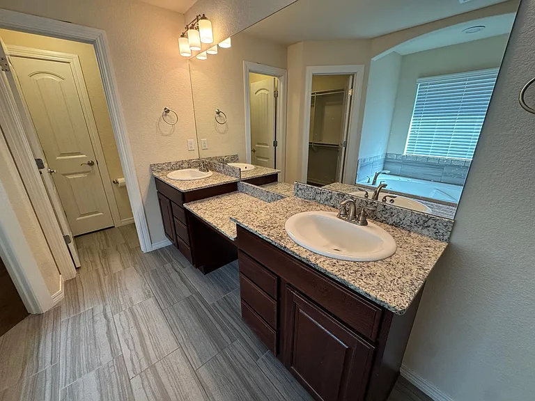 4849 W Oldham Dr — Photo 12
