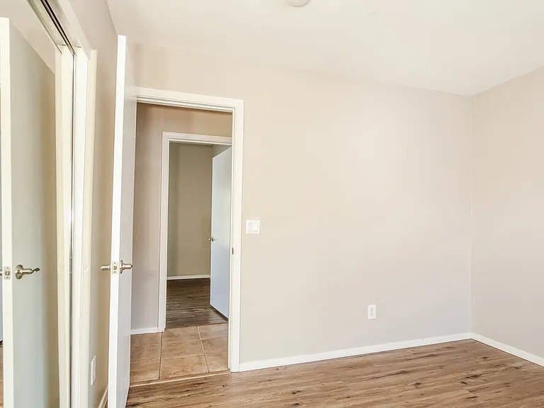 14841 W Redfield Rd — Photo 11