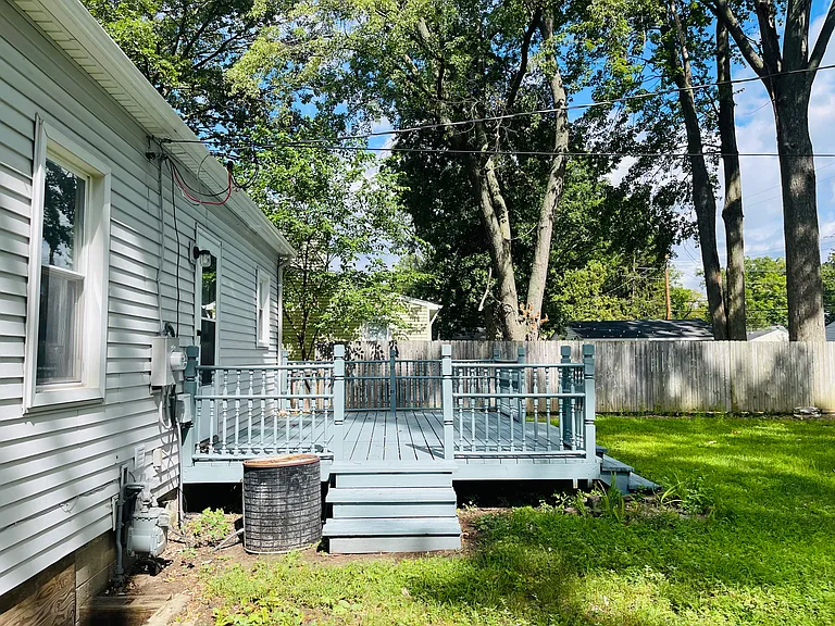 33511 Pierce St — Photo 13