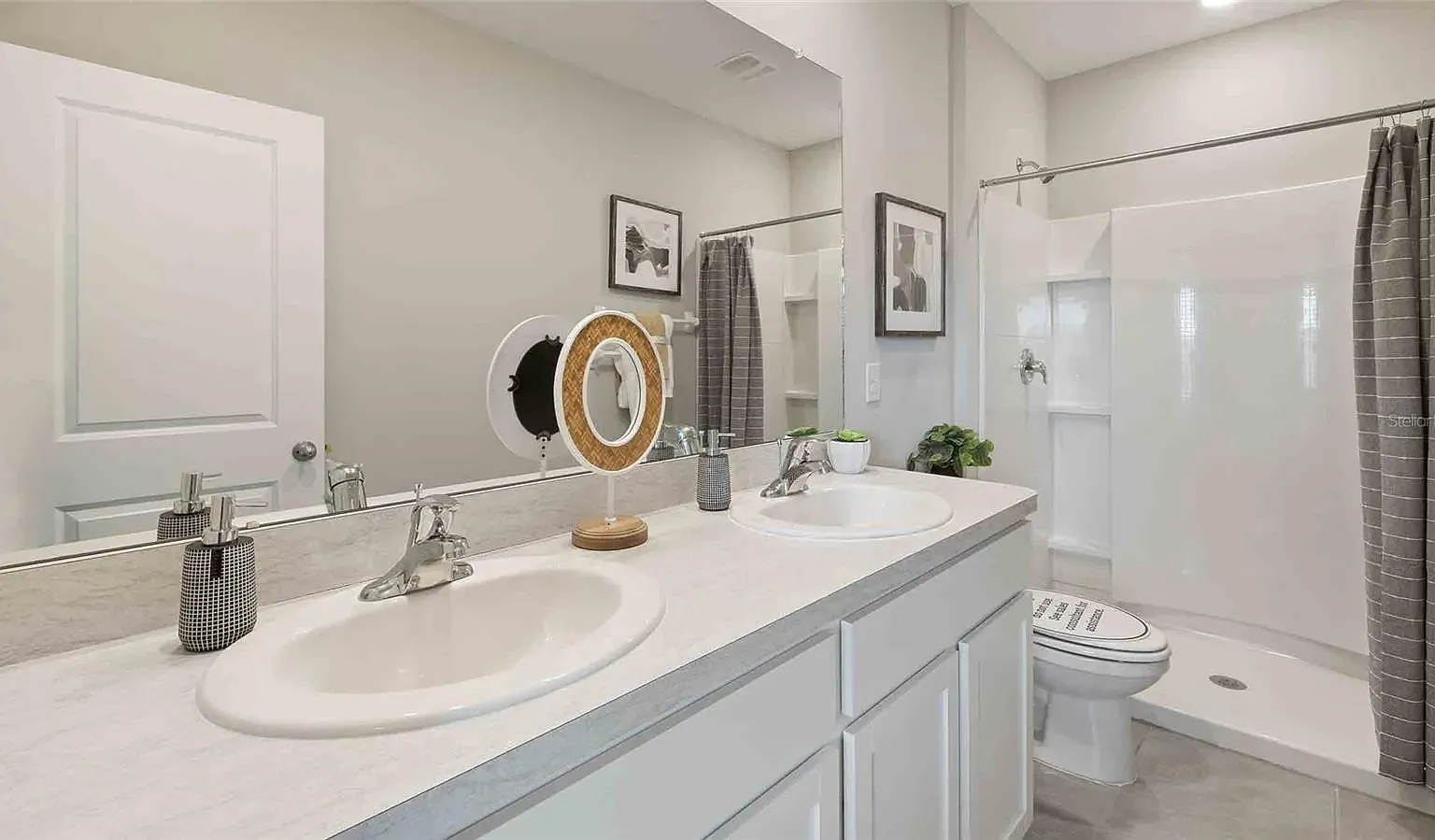 3 bed, 1673 sqft, $2,399 — Photo 4