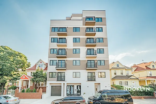 Rented by Nooklyn NYC LLC | media 43