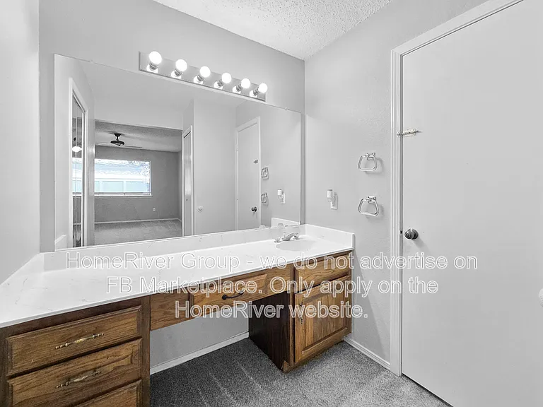 2201 Homecraft Ln — Photo 12