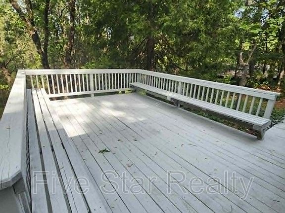 5th image of 12896 Rices Crossing Rd