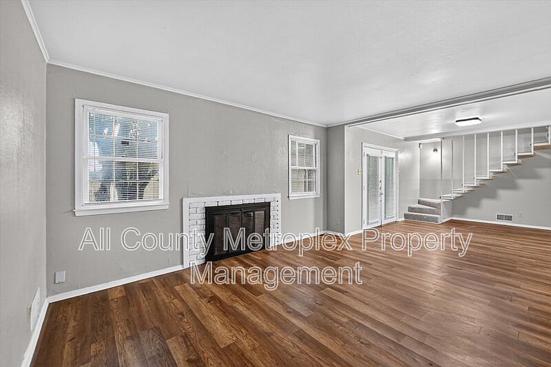 1st image of 7948 Habersham Ln