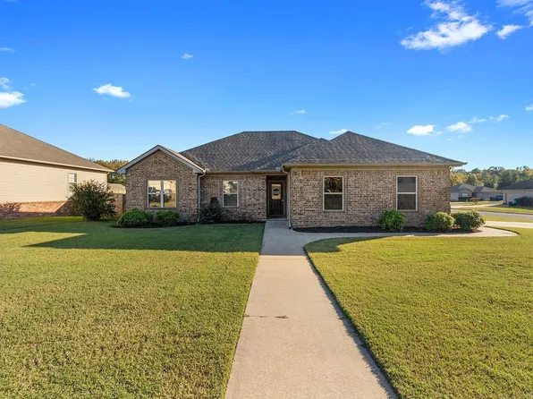 22 Lariat Dr, Austin, AR 72007