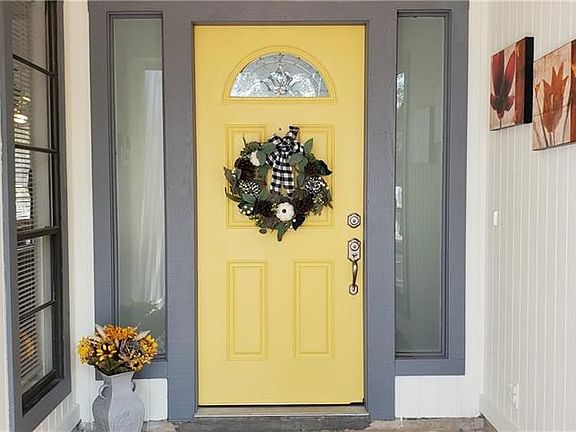4th image of 1705 Cushing Dr