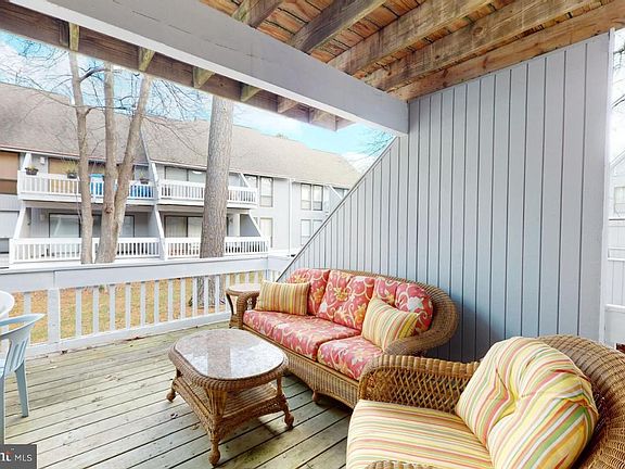 4th image of 3202 Round Robin Way #3202