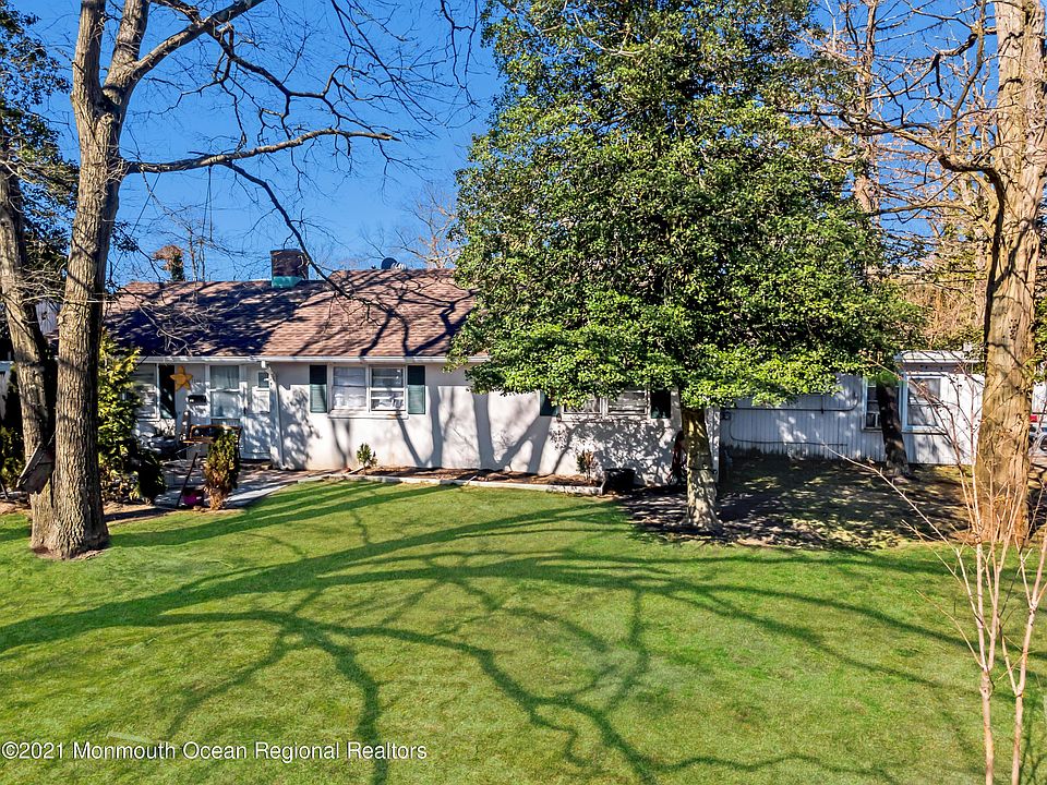 1st image of 1325 Bay Ave