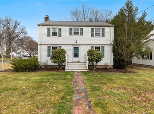 40 Plainfield Rd, West Hartford, CT 06117