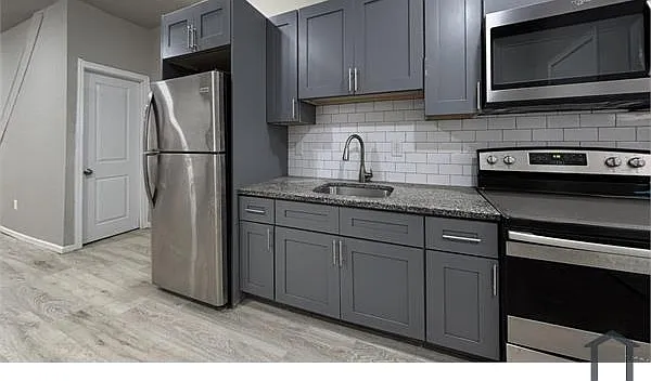 3 bed, $1,595 — Photo 3