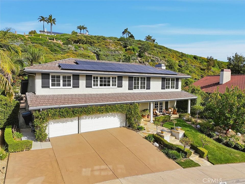 1st image of 33596 Avenida Calita