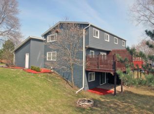 6494 Bonner Ct, Inver Grove Heights, MN 55076