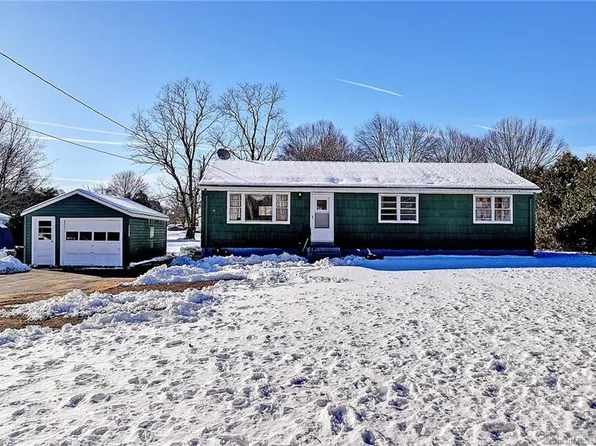15 Rachel Road, Windsor Locks, CT 06096