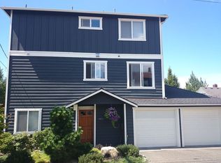 4052 45th Ave SW, Seattle, WA 98116