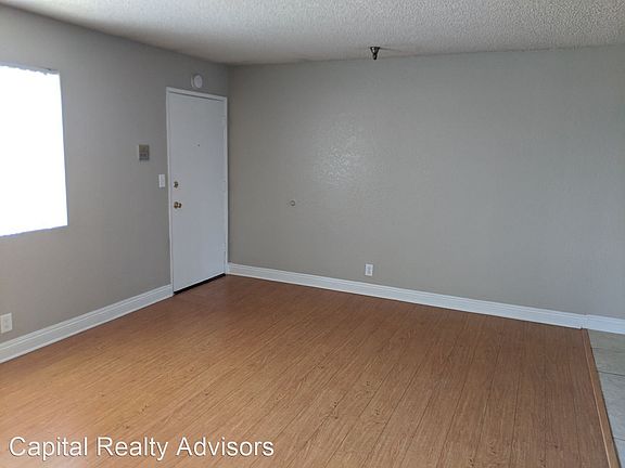 5th image of 3204 W 139th St APT 5