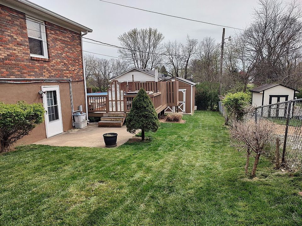2nd image of 101 Aster Pl