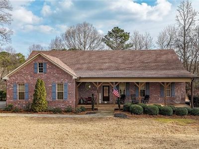 188 Richards Rd NE, White, GA, 30184