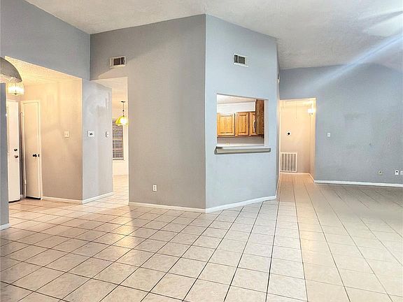 2nd image of 6606 Felgate Creek Court