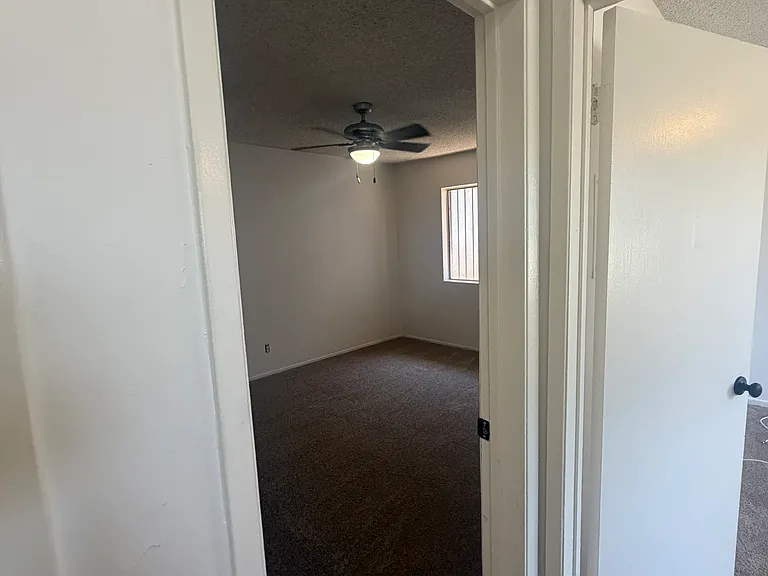 833 Bonita Ave — Photo 17