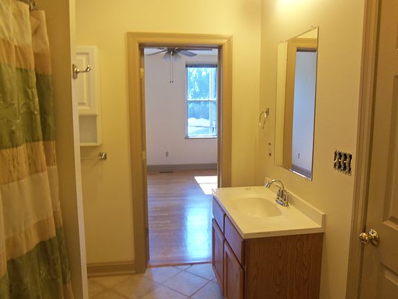 5th image of 6012 Michigan Ave Unit 2
