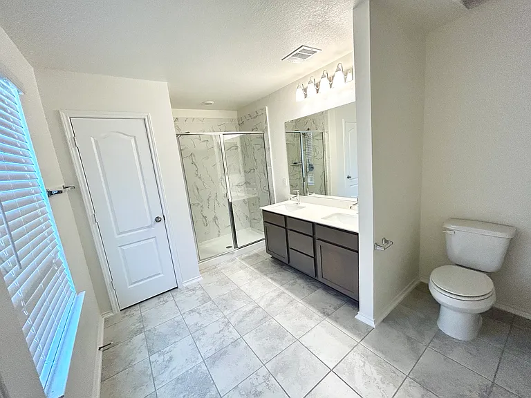 2014 Ebony Dove St #1 — Photo 17