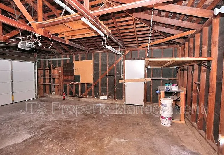 6565 S Land Park Dr — Photo 61
