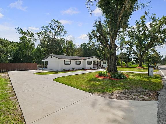 5th image of 1725 WALKER ROAD