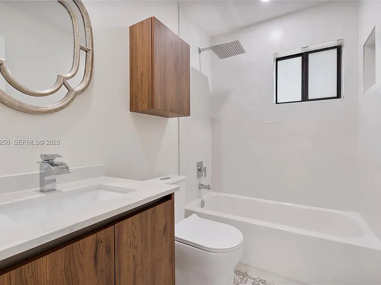 256 Grant Dr — Photo 36