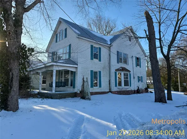 414 E 5th St, Metropolis, IL 62960