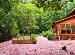 122 Blackcherry Ln, Chapel Hill, NC 27514