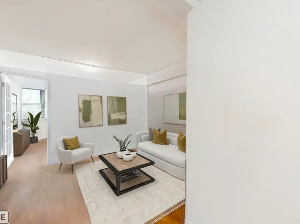 219 East 69th Street image 2 of 11