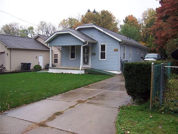 2nd image of 2350 Eastlawn Ave