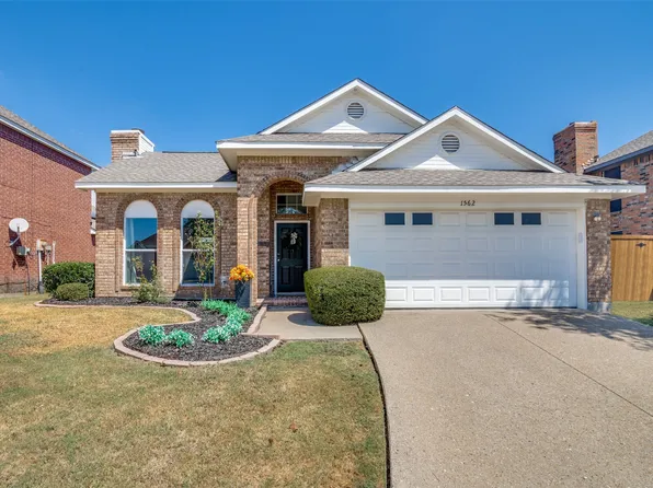 1562 Shalfont Ln, Garland, TX 75040
