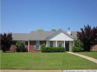 9115 Pimlico Dr, Southaven, MS 38671