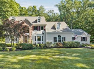 15 Misty Ln, Andover, NJ 07821