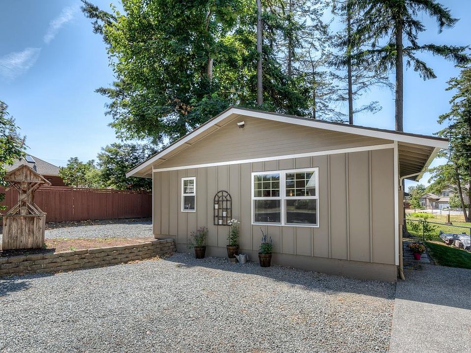 Hillcrest House