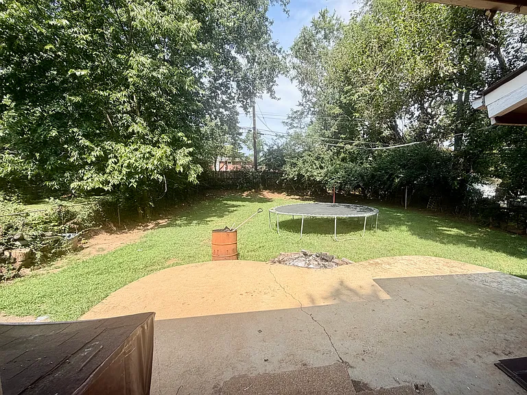 225 Londonderry Dr — Photo 20