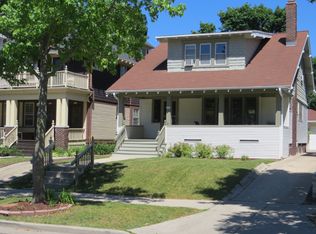 1914 N 49th St, Milwaukee, WI 53208