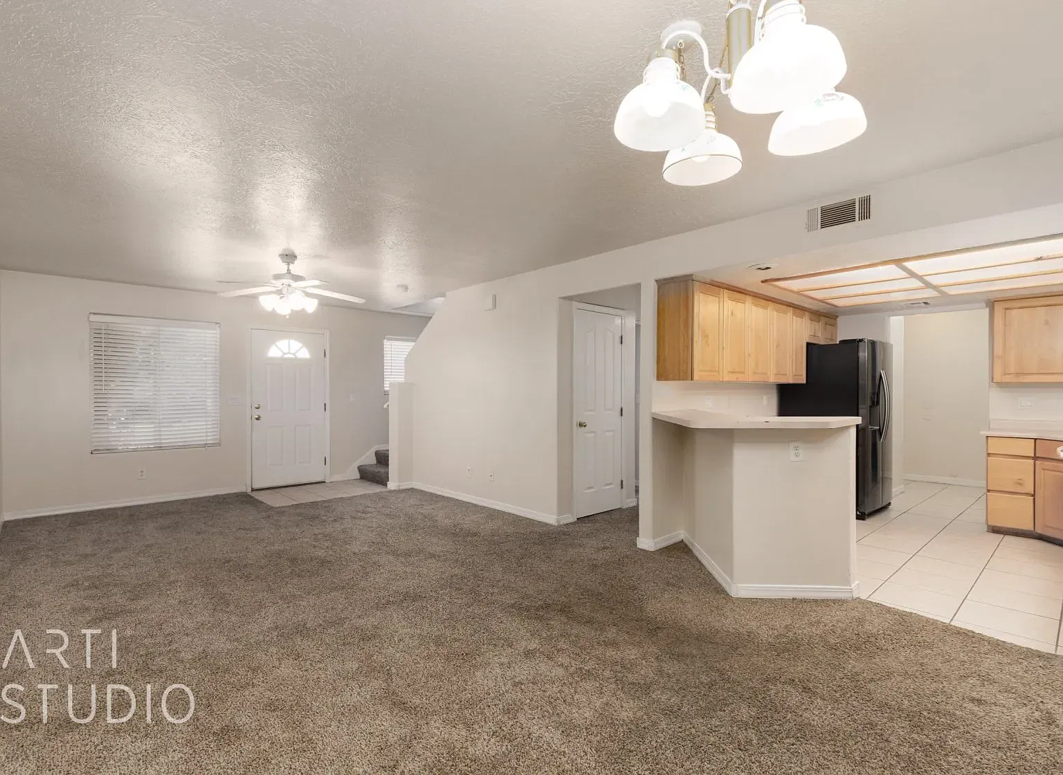 E059 - 781 N. Valley View #59 — Photo 4