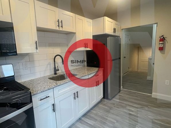 25 Chestnut St APT 2